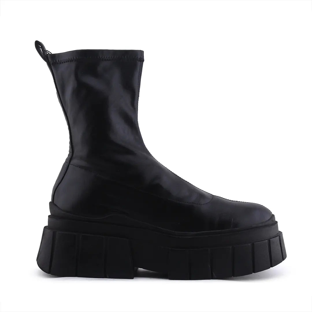 Bershka | 100% Authentic Leather