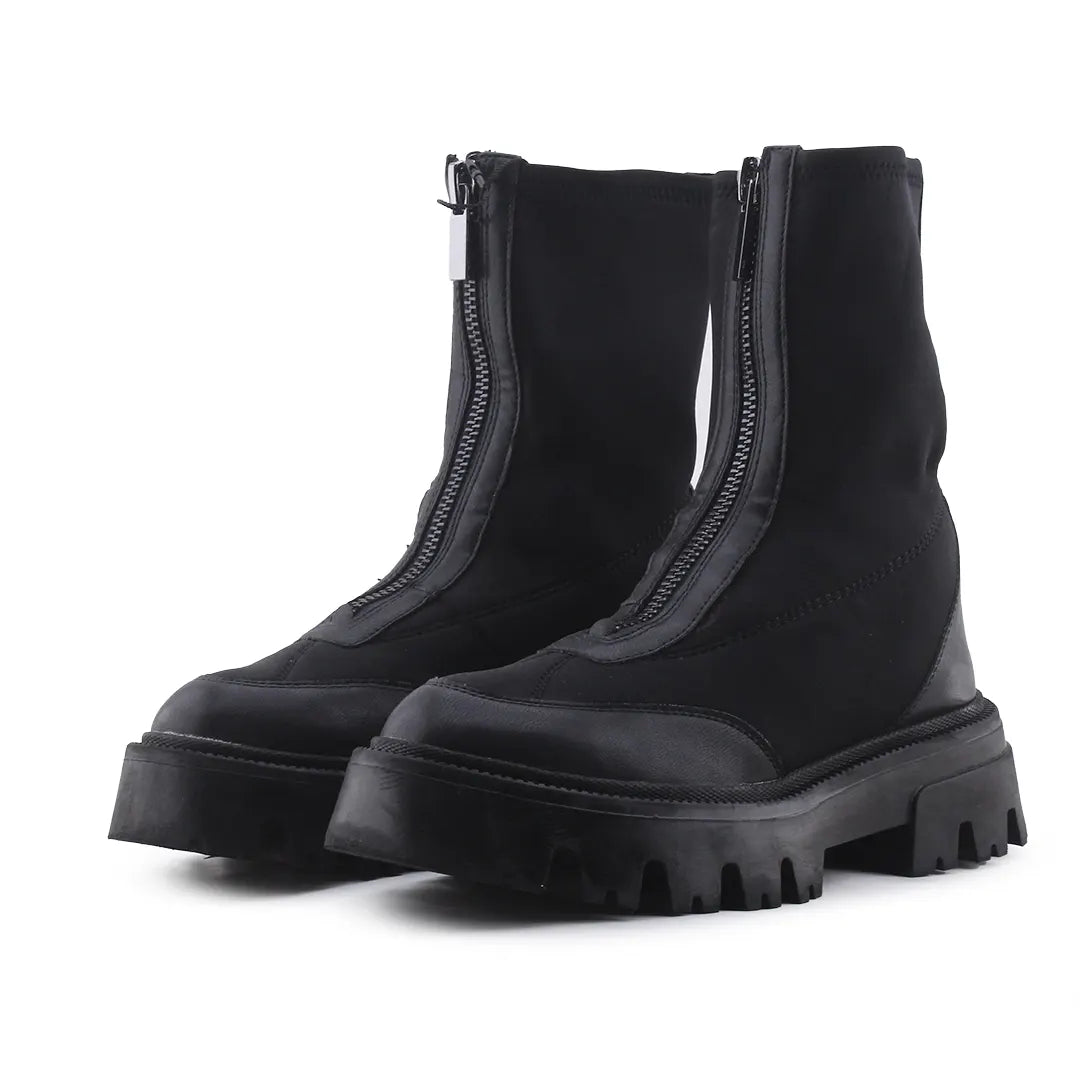 Stradivarius Zipper Ankle Boot