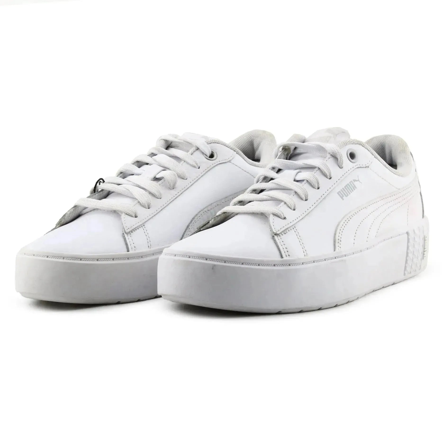 Puma Women's Smash Platform V2 381447-01 White Sneaker