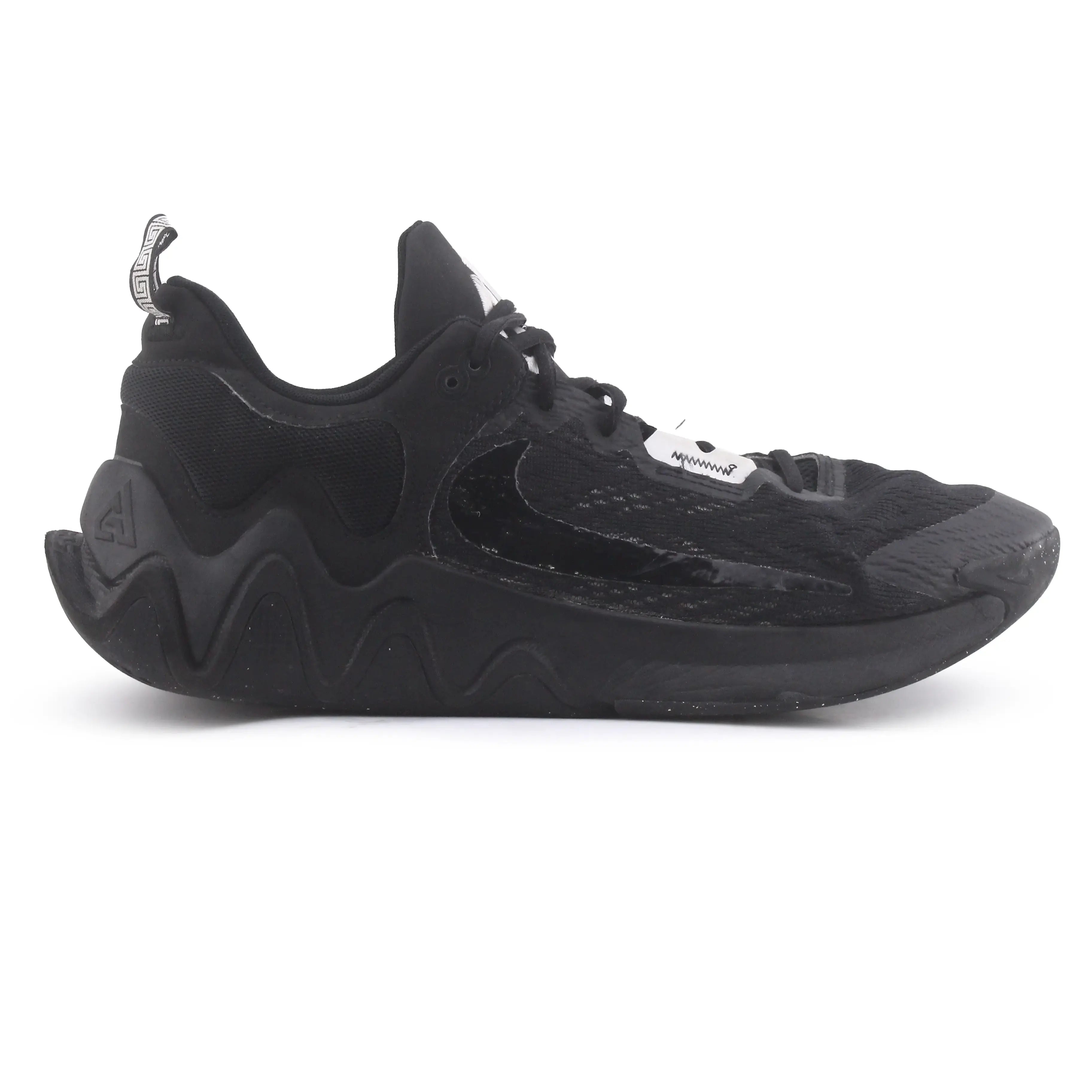 Nike Giannis Immortality 2