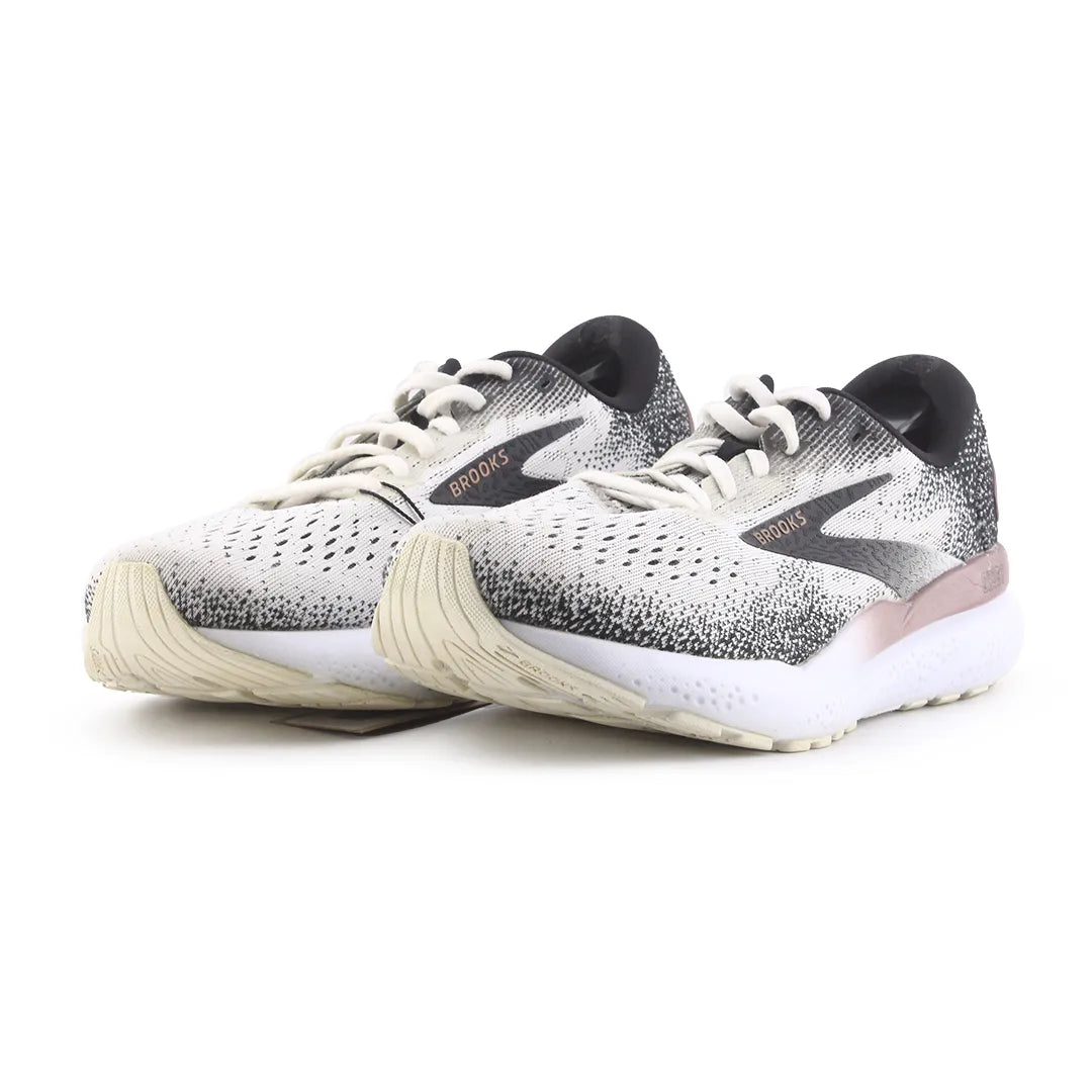 Brooks Ghost 16