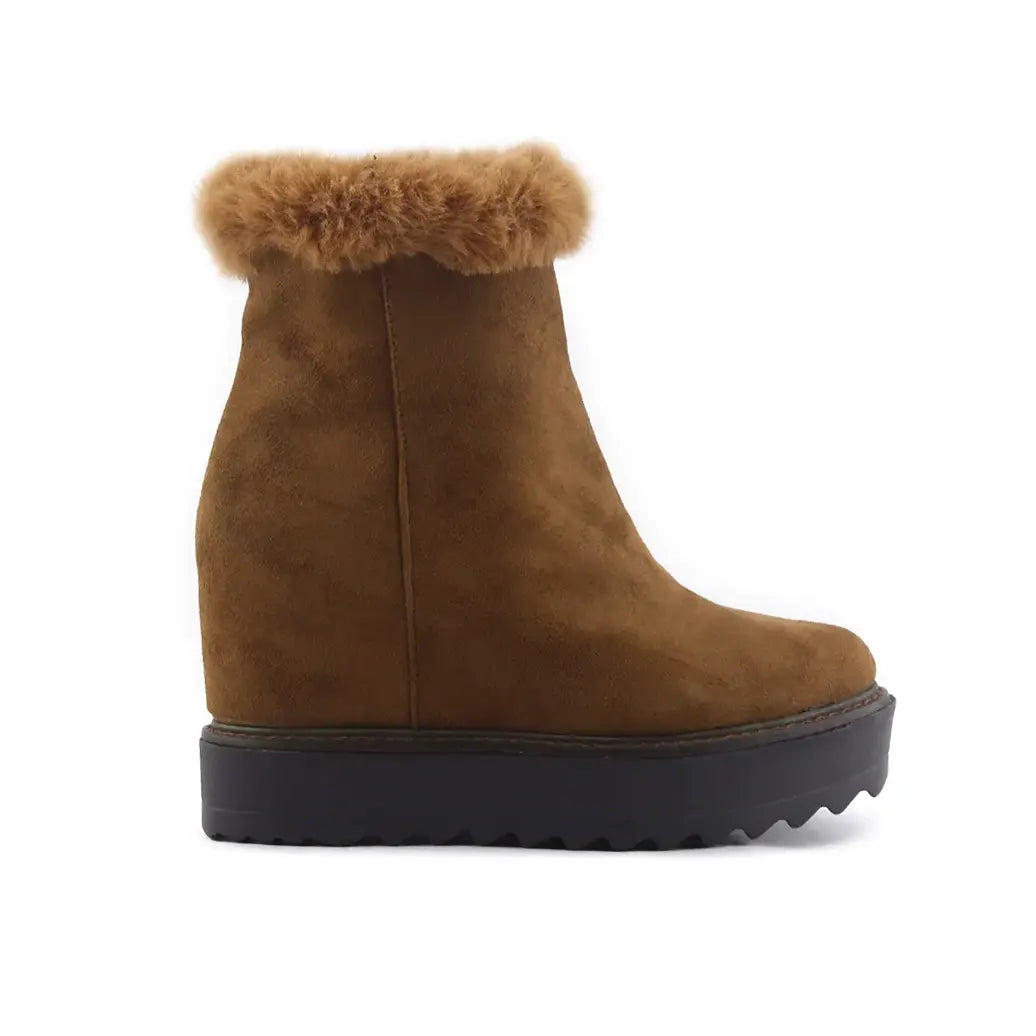 Flydoz Zipper Suede Ankle Boot