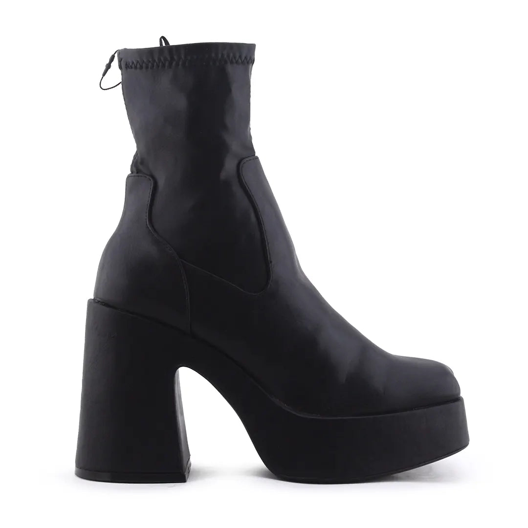 Pull & Bear | 100% Authentic Leather