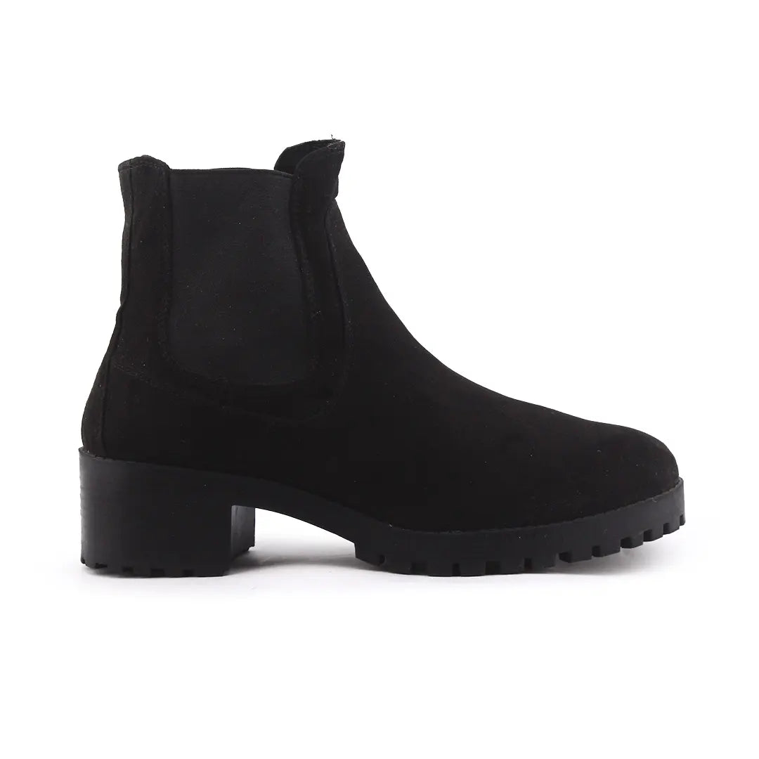 Lefties Stretchable Suede Ankle Boot