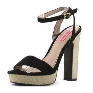 Betsey Johnson - sundaybazar