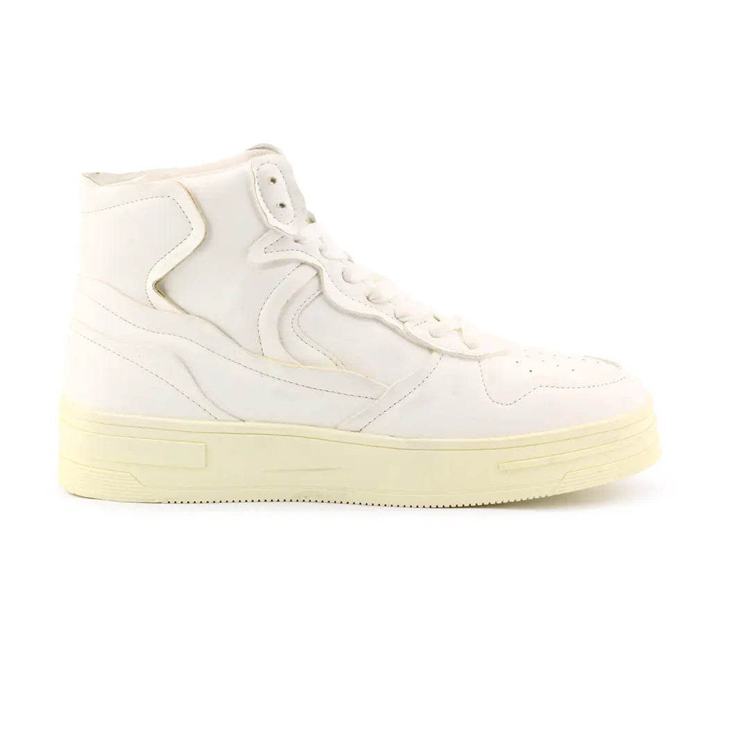 Bershka High Top Lace Up Shoes