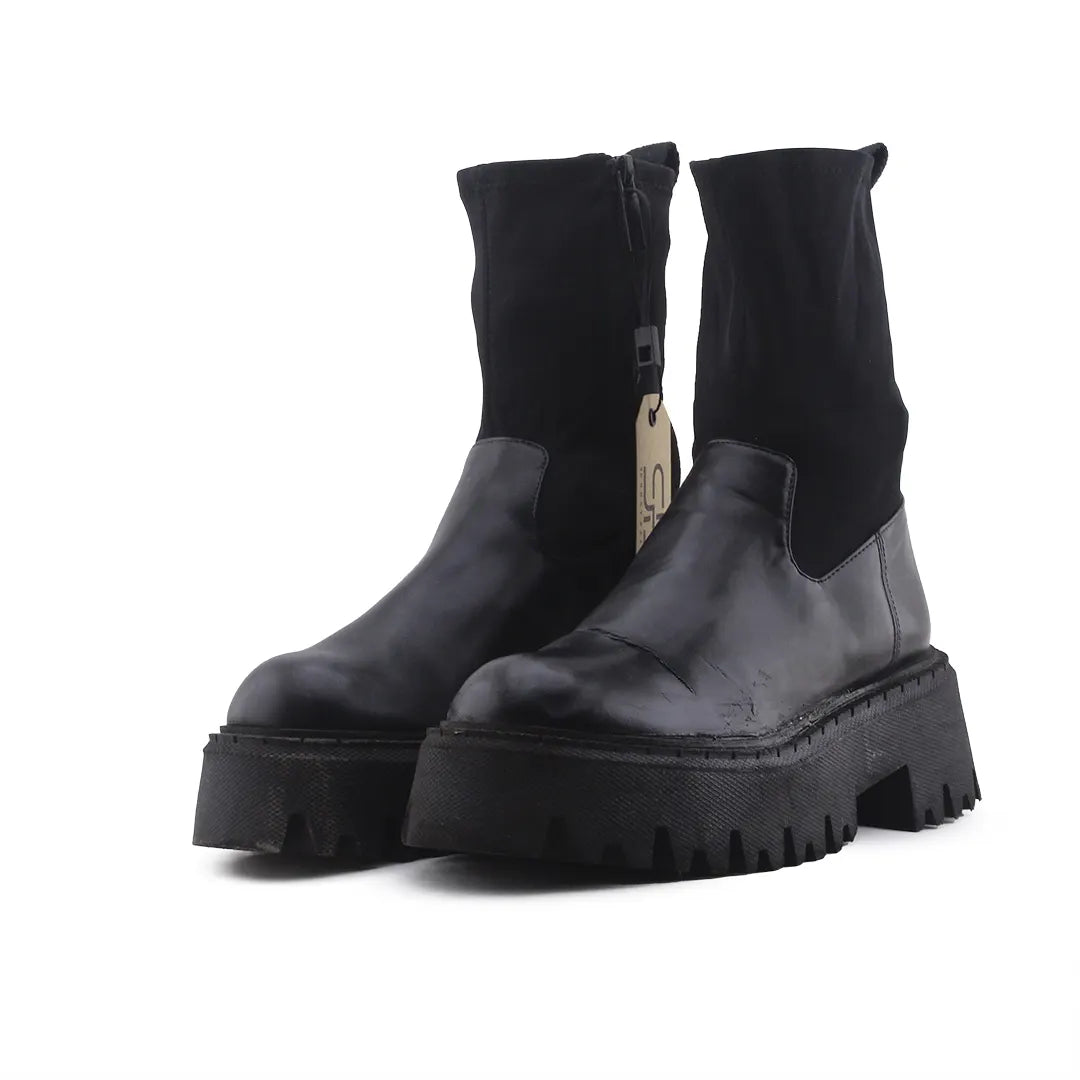 Zara Zipper Ankle Boot