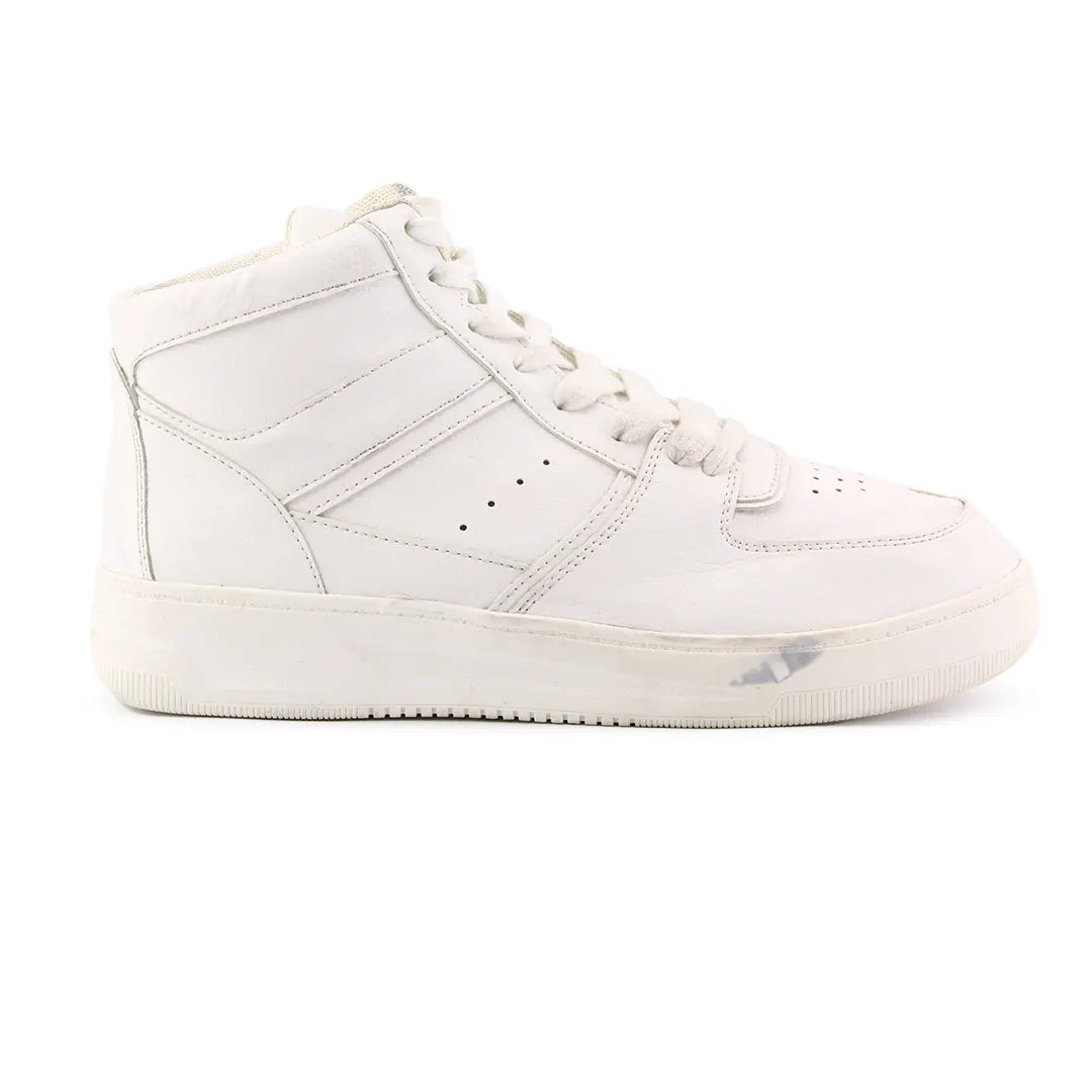 Pull & Bear High Top Lace Up Shoes
