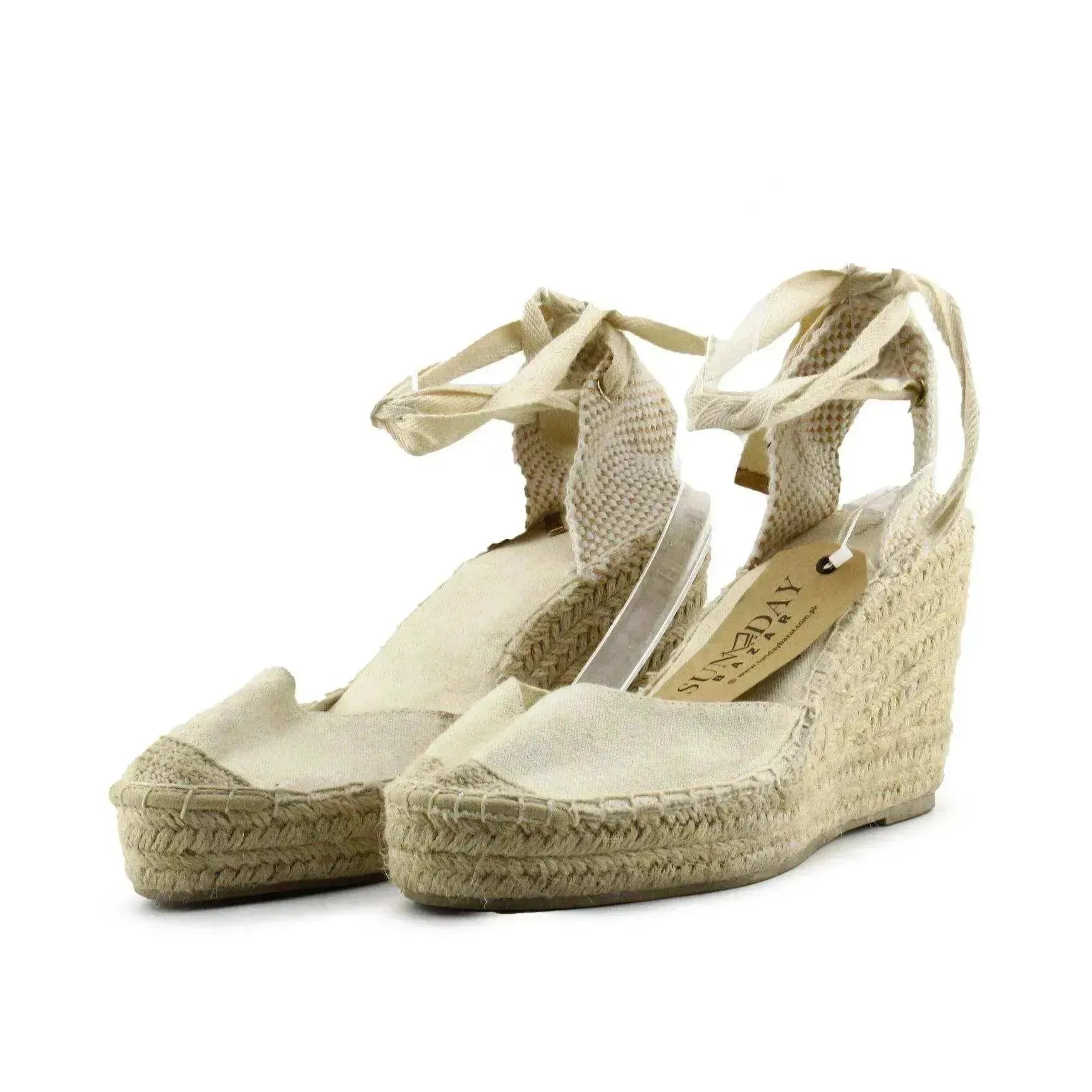 Lefties - sundaybazar