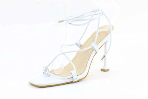 She & In - sundaybazar