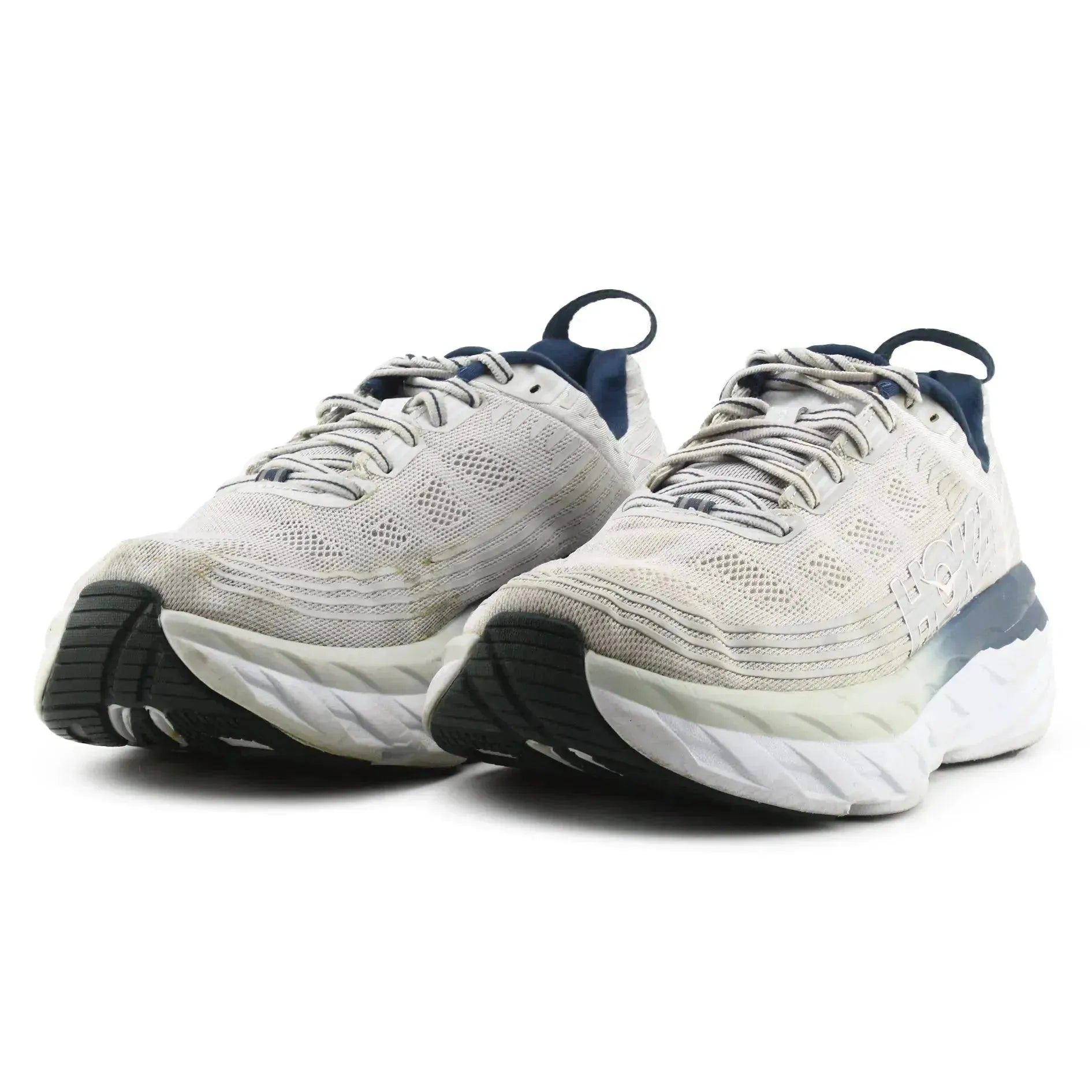 Hoka One One Bondi 6