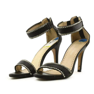 Adrienne Vittadini - sundaybazar