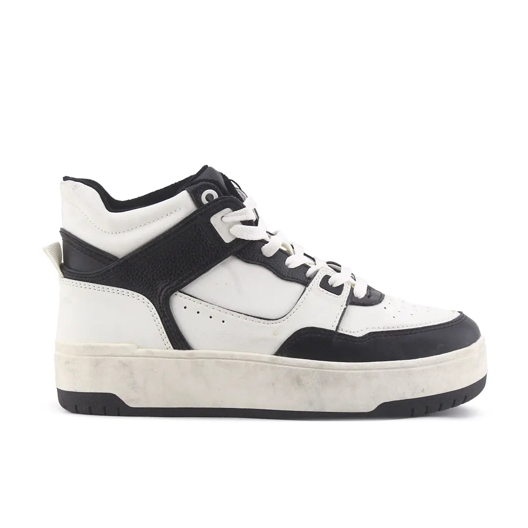 Stradivarius High Top Lace Up Shoes