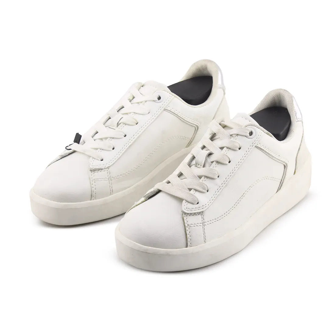 Stradivarius Contrast Trainers