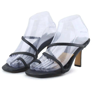 Tony Bianco - sundaybazar