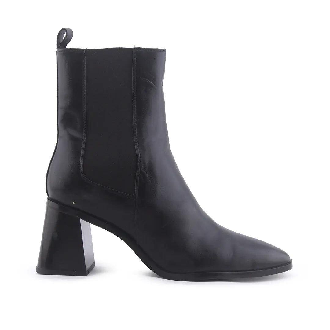 Zara Stertchable Ankle Boot | 100% Authentic Leather