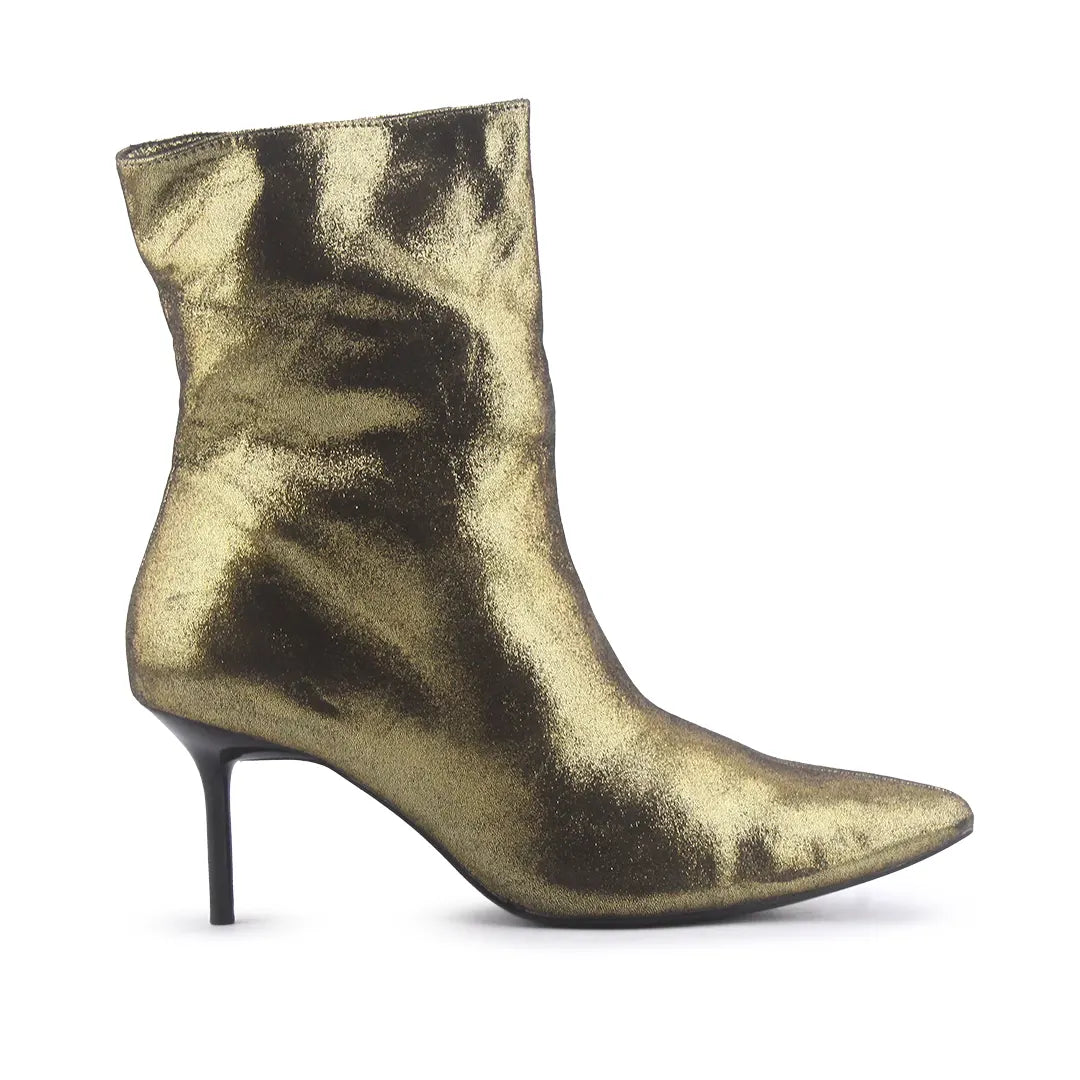 Zara | 100% Authentic Leather