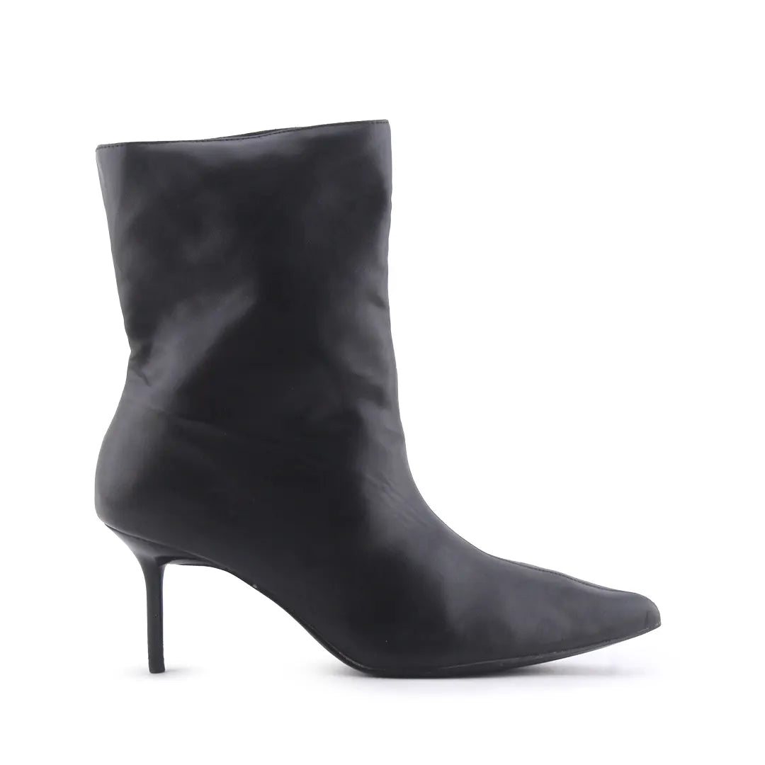 Zara | 100% Authentic Leather