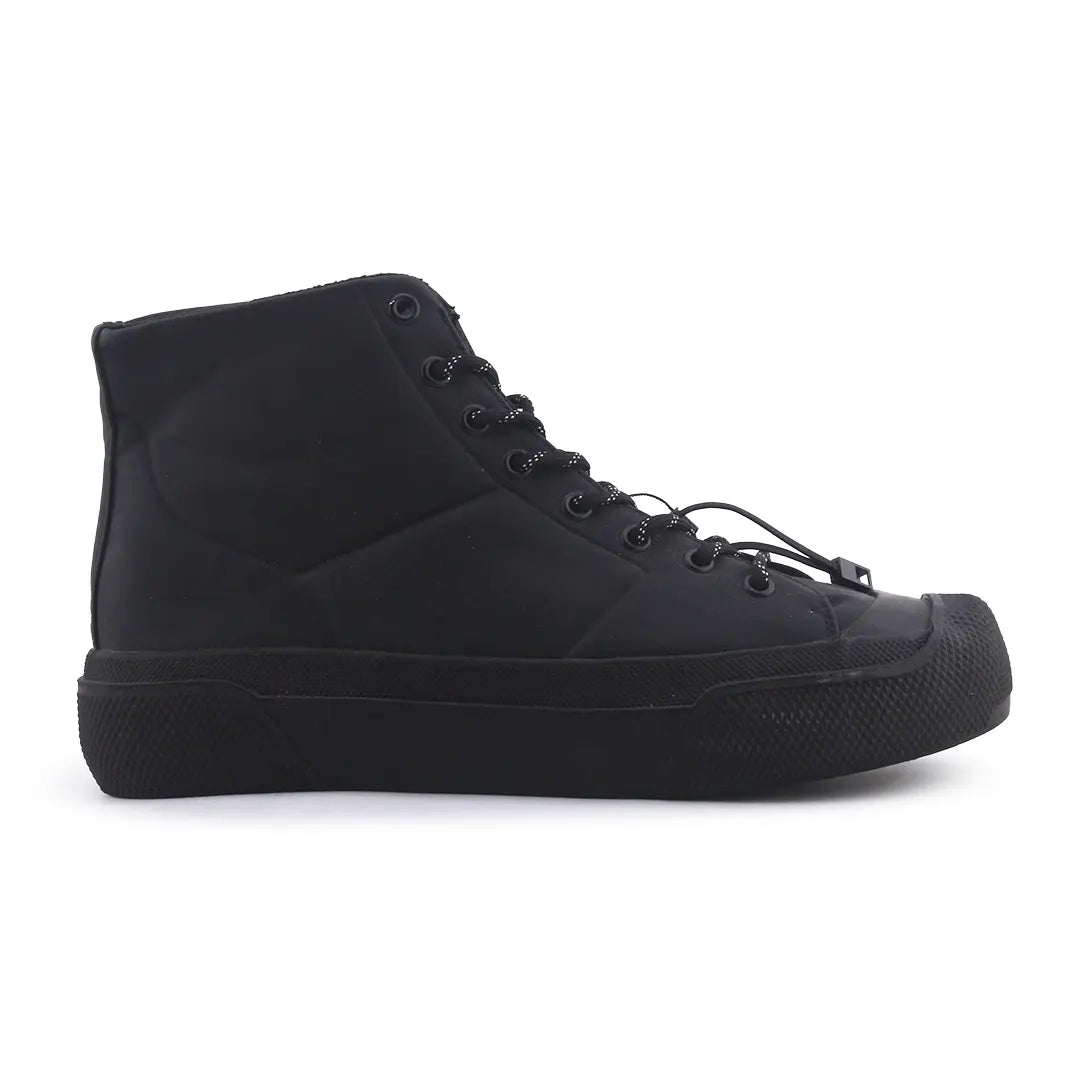 Zara High Top Lace Up Shoes