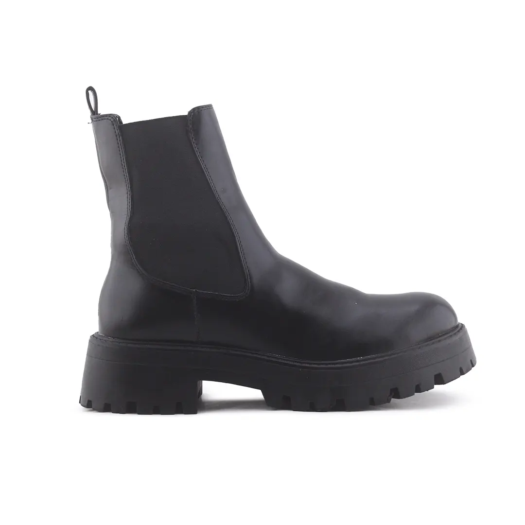 Pull & Bear Stretchable Chelsea Ankle Boot | 100% Authentic Leather