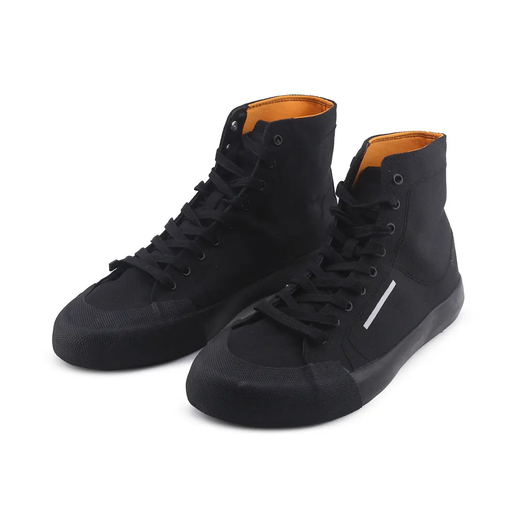 Pull & Bear High Top Lace Up Shoes