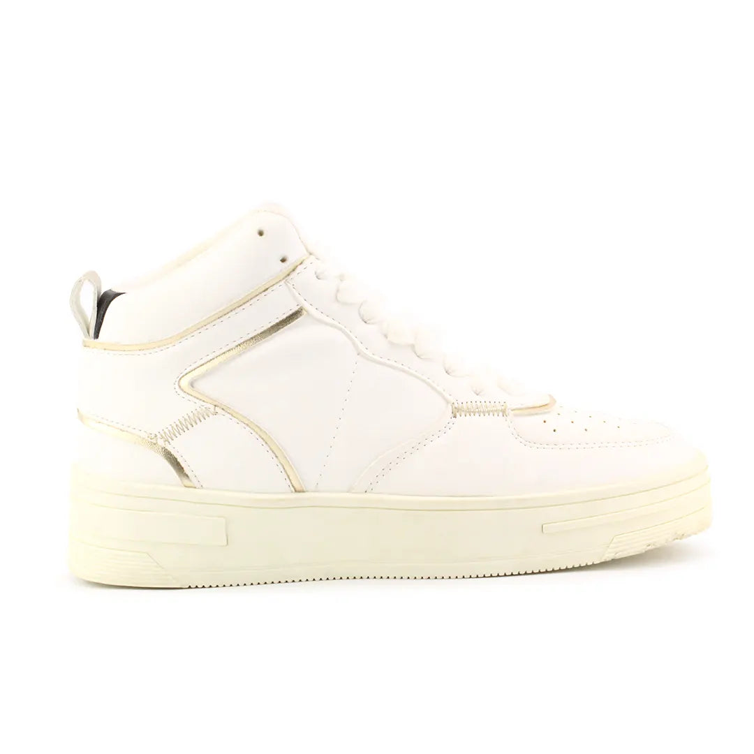 Bershka High Top Lace Up Shoes