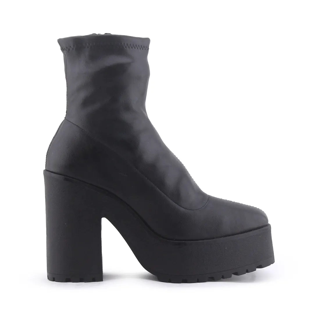 Stradivarius Zipper Ankle Boot | 100% Authentic Leather