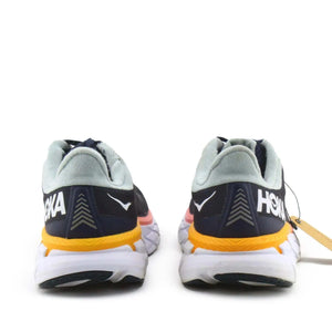 Hoka One One Clifton 7 - sundaybazar