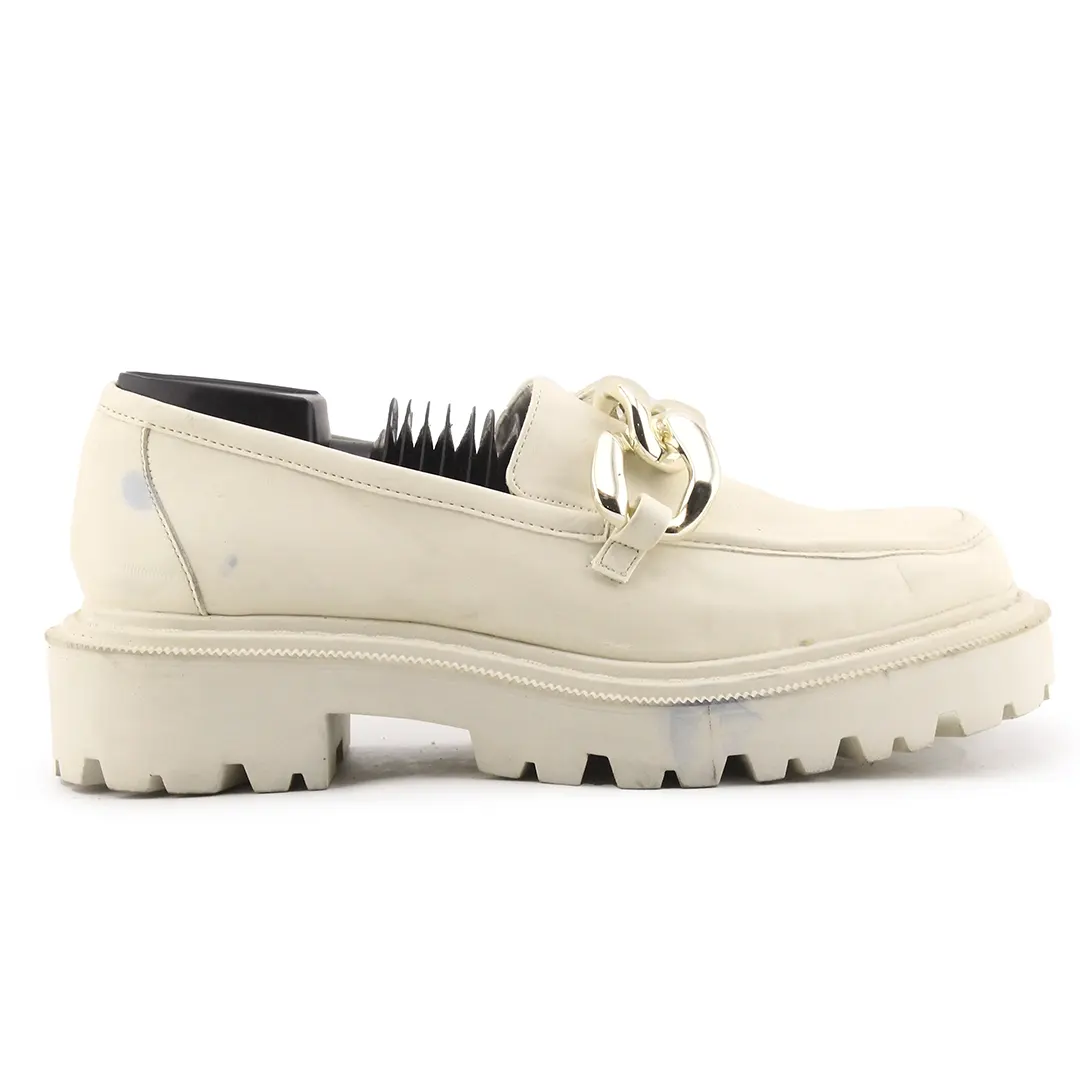 Stradivarius Chunky Platform Chain Strap