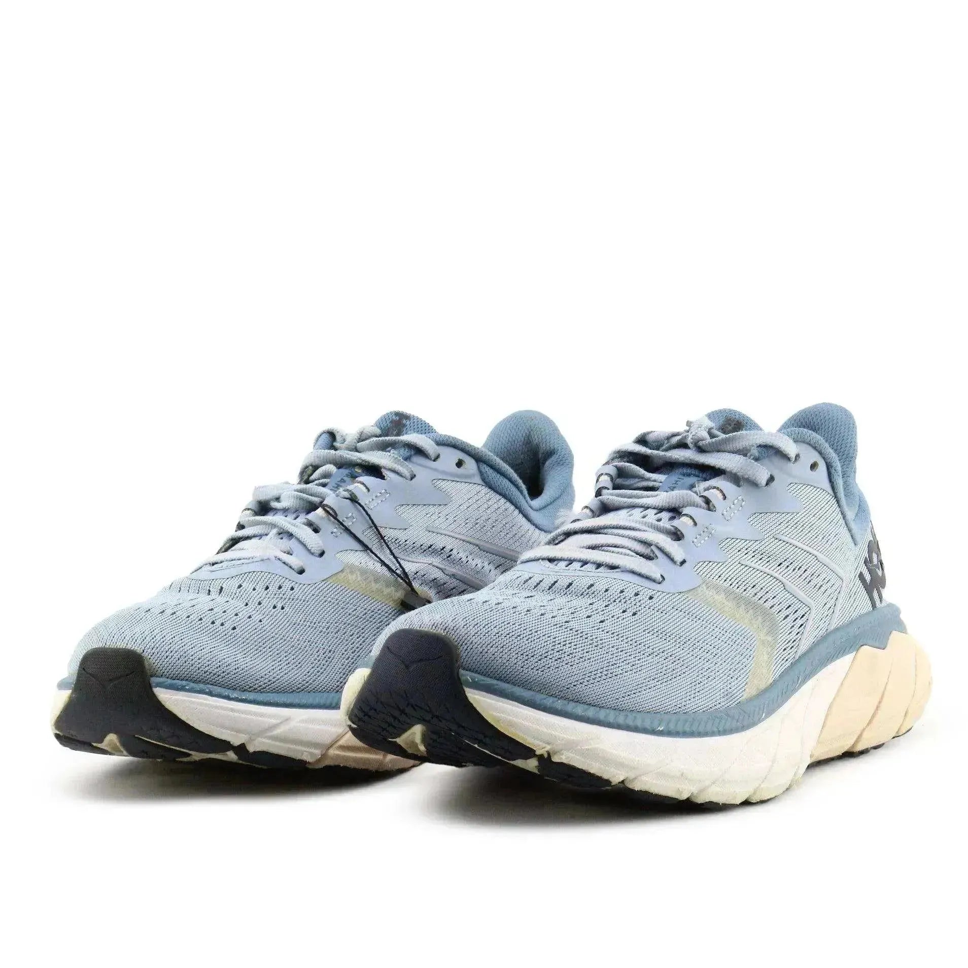 Hoka One One Arahi 5 - sundaybazar