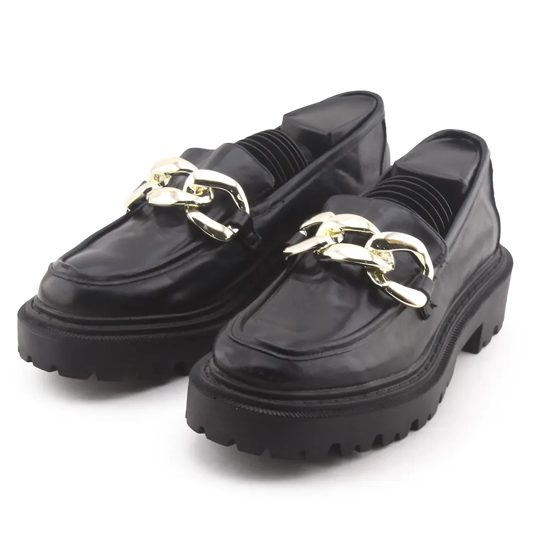 Stradivarius Chunky Penny Strap