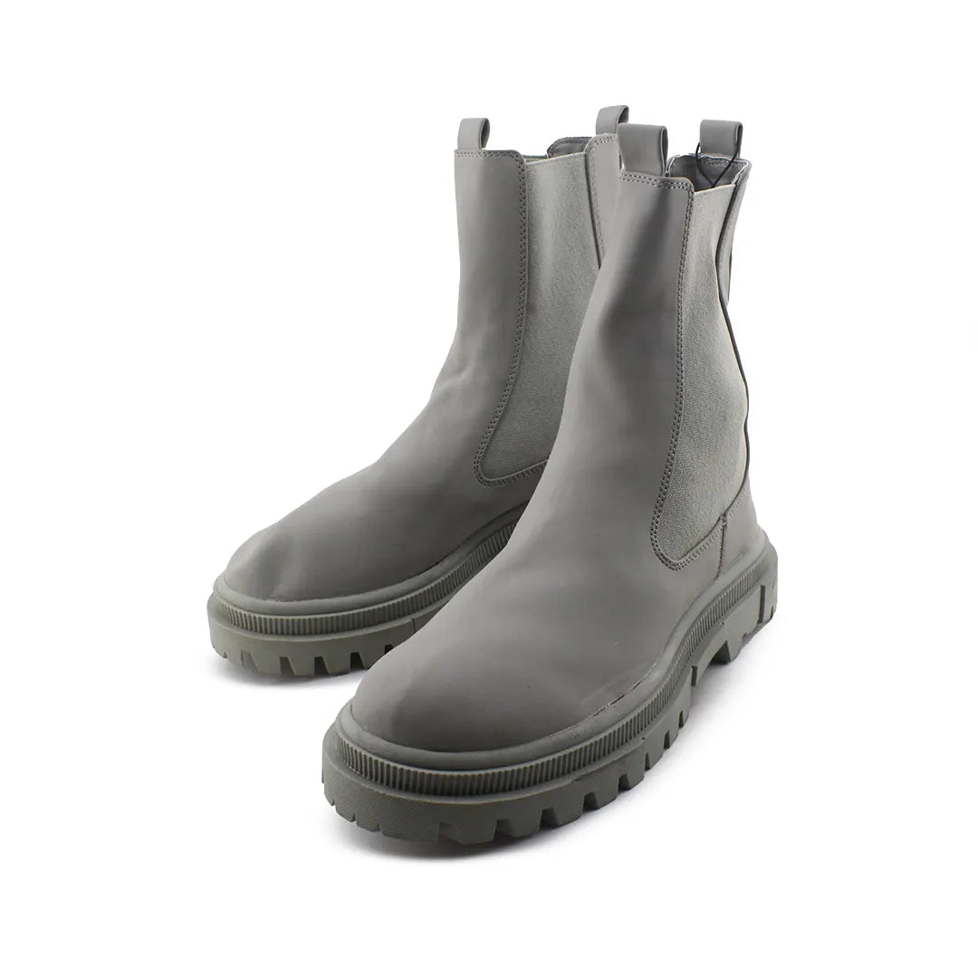 Bershka Stretchable Chelsea Ankle Boots (100% Authentic Leather)