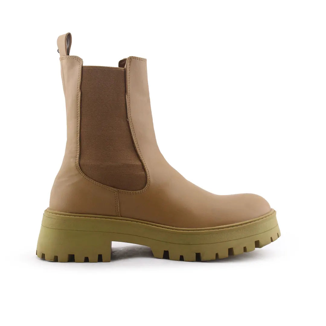 Pull & Bear Stretchable Chelsea Ankle Boots (100% Authentic Leather)