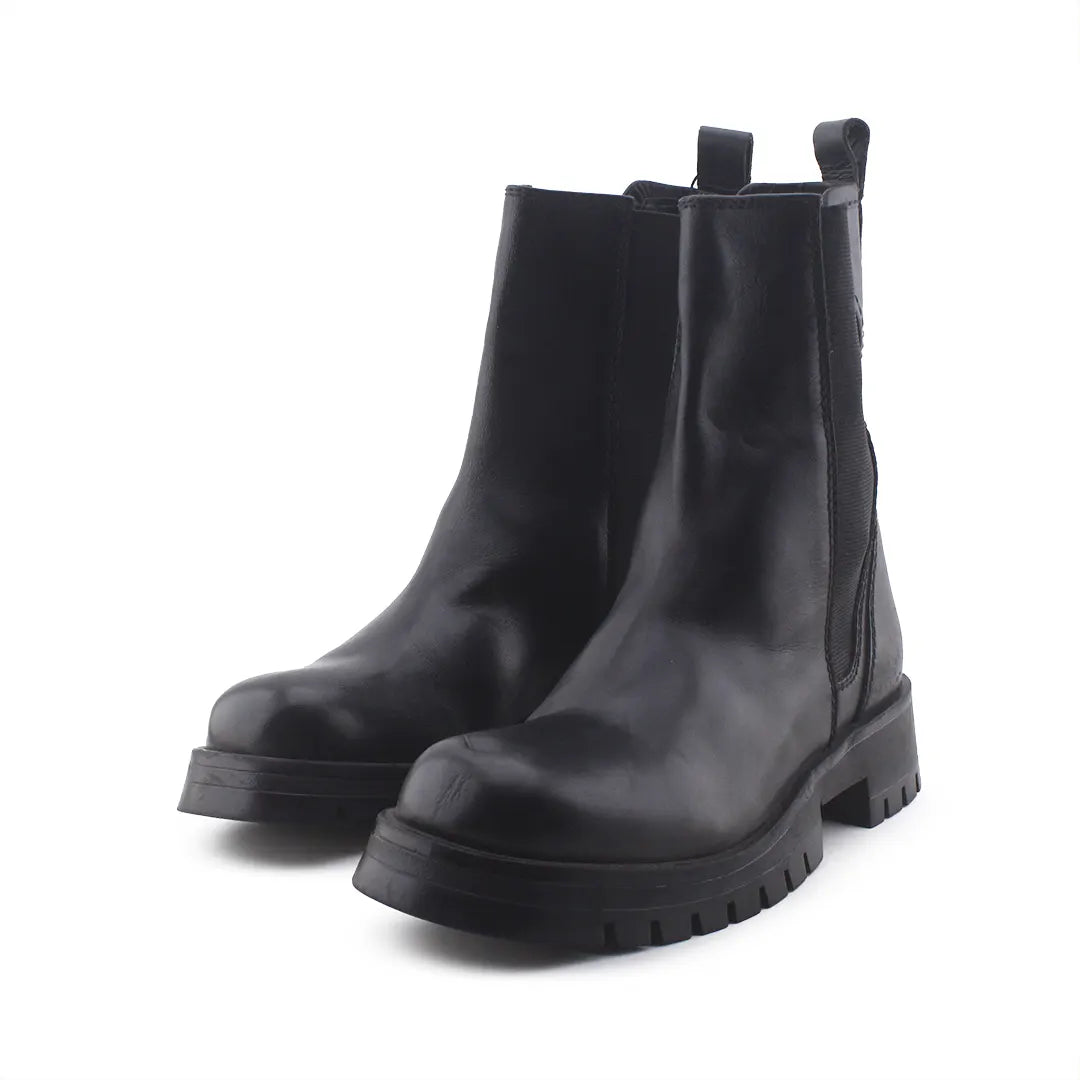 Zara Stretchable Chelsea Ankle Boots (100% Authentic Leather)