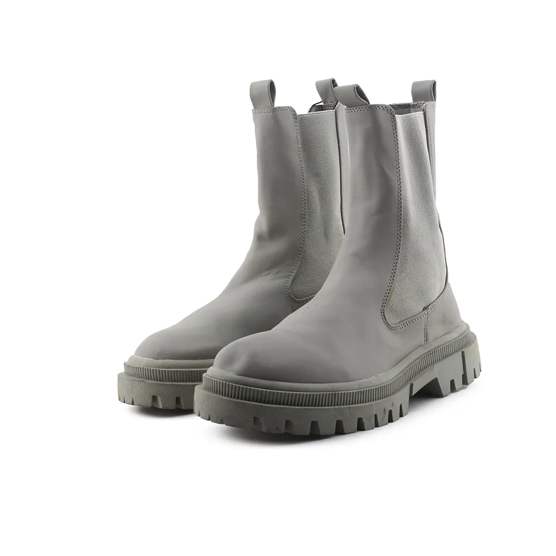 Bershka Stretchable Chelsea Ankle Boots (100% Authentic Leather)