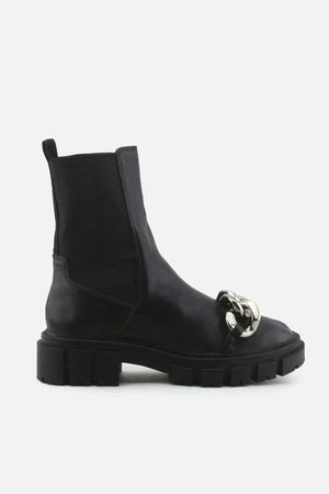 Stradivarius Stretchable Chelsea Ankle Boots | 100% Authentic Leather - sundaybazar