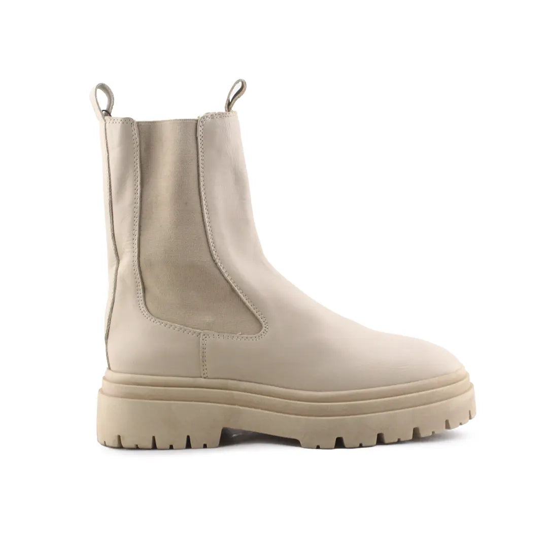 Zara Stretchable Chelsea Ankle Boots (100% Authentic Leather)