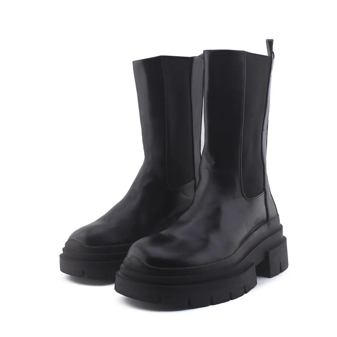 Zara Stretchable Chelsea Ankle Boots (100% Authentic Leather)