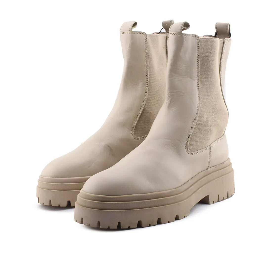 Zara Stretchable Chelsea Ankle Boots (100% Authentic Leather)