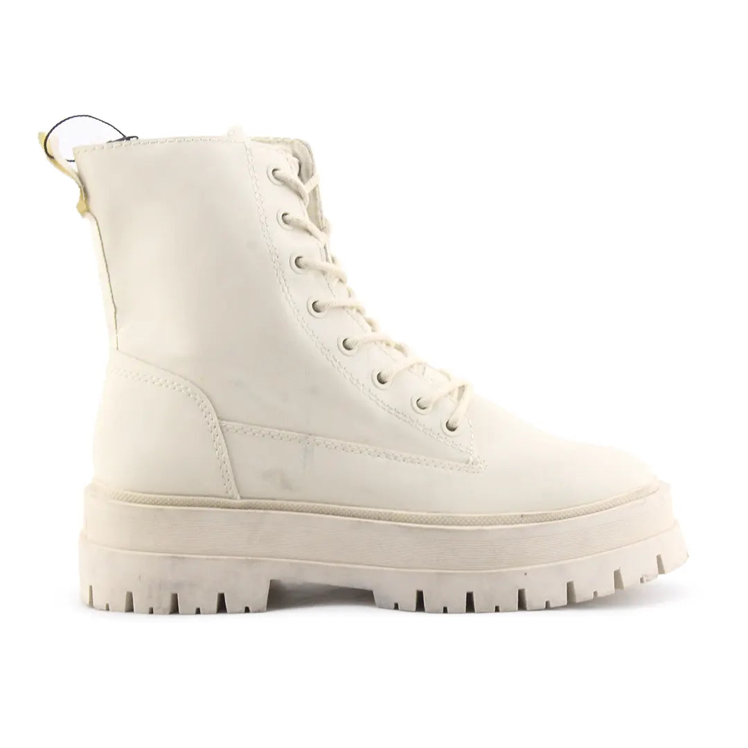 Stradivarius Zipper Lace Up Combat Ankle Boots (100% Authentic Leather)