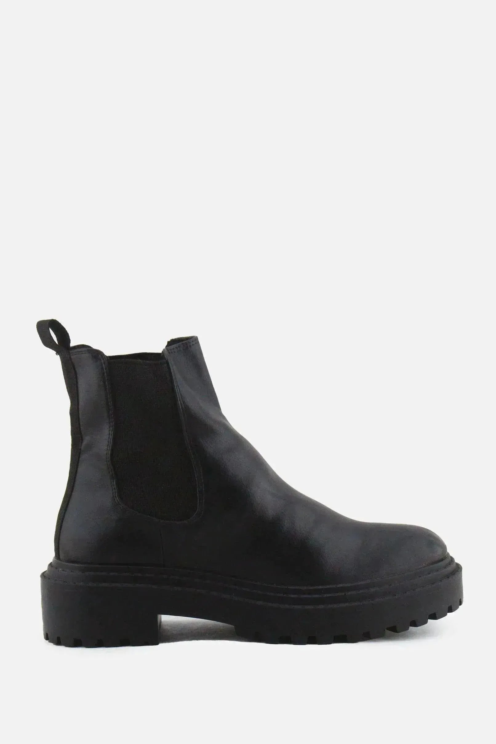Stradivarius Stretchable Chelsea Ankle Boots | 100% Authentic Leather - sundaybazar