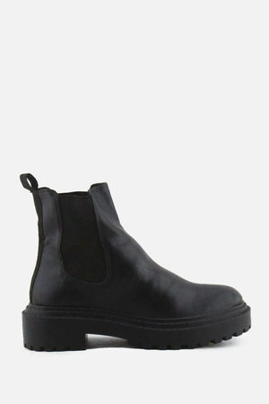 Stradivarius Stretchable Chelsea Ankle Boots | 100% Authentic Leather - sundaybazar
