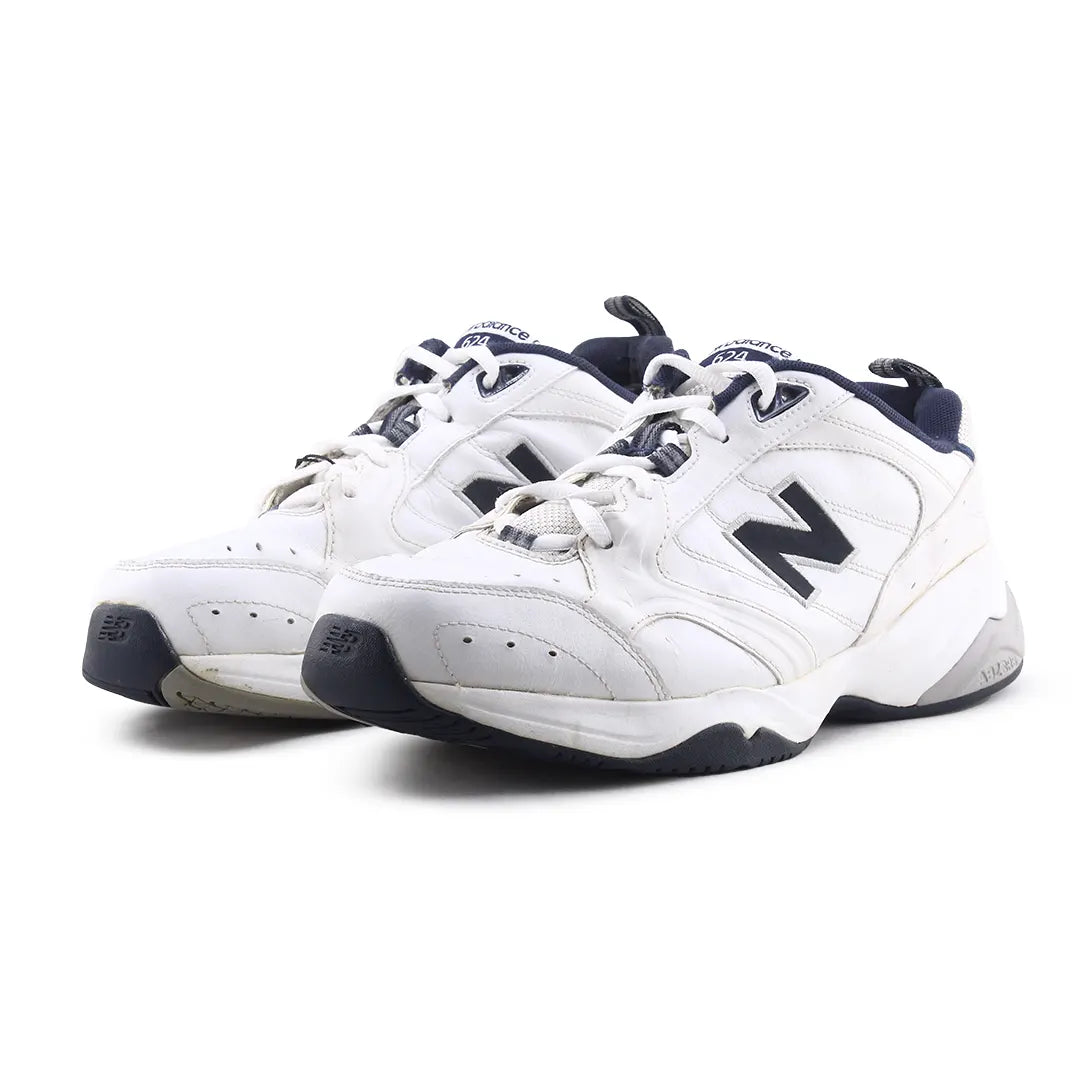 New Balance 624