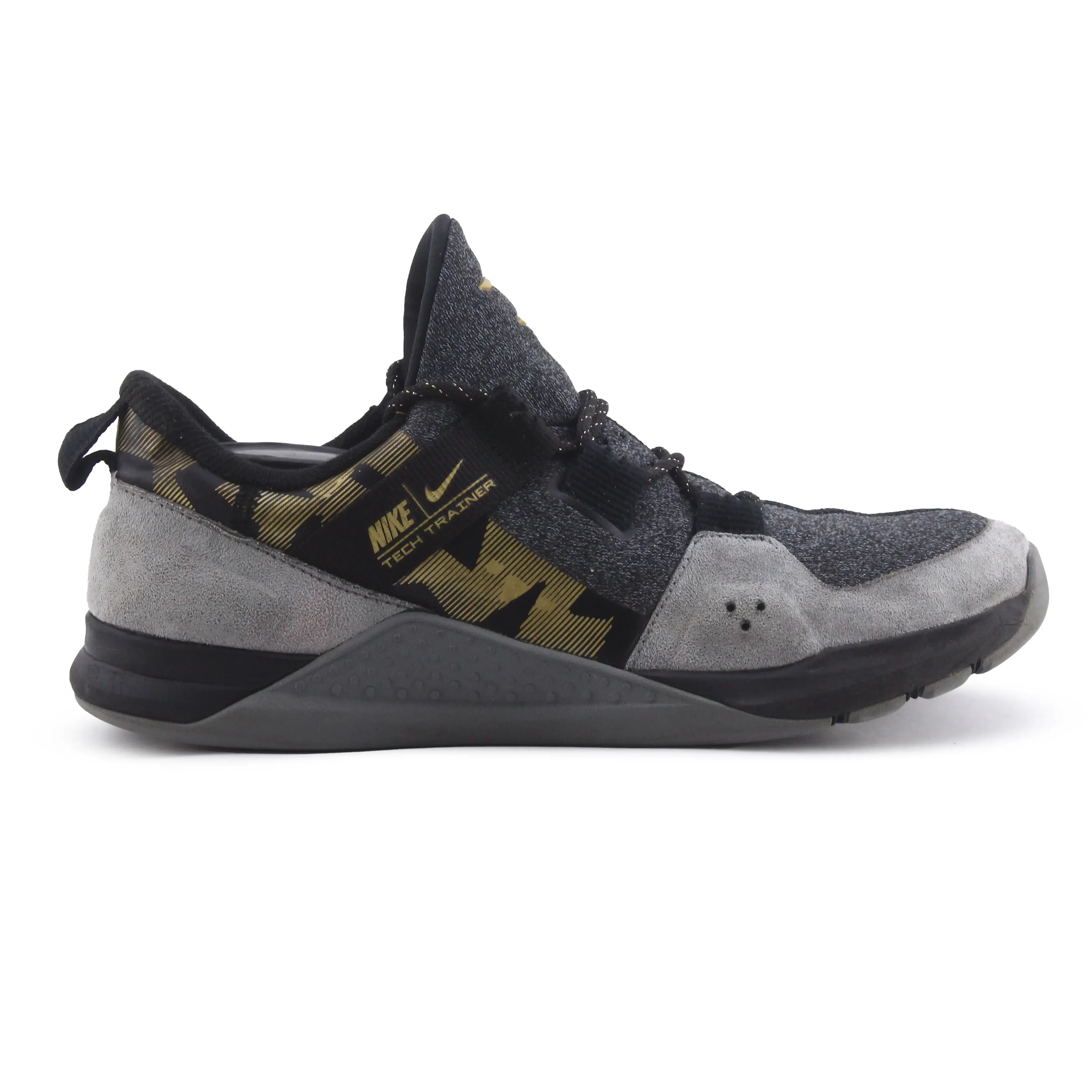 Nike Tech Trainer Russell Wilson