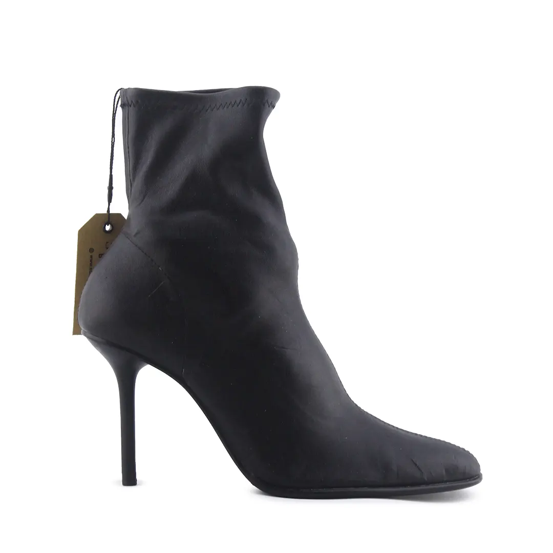 Zara | 100% Authentic Leather