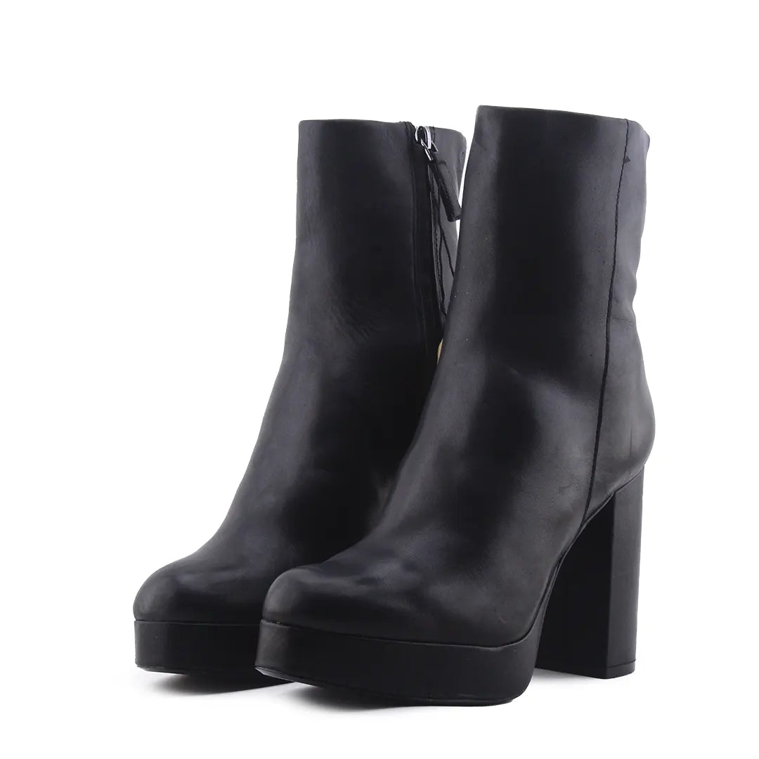 Zara Zipper Ankle Boot | 100% Authentic Leather