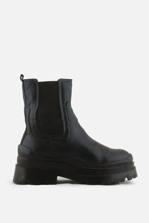 Stradivarius Stretchable Chelsea Ankle Boots | 100% Authentic Leather - sundaybazar