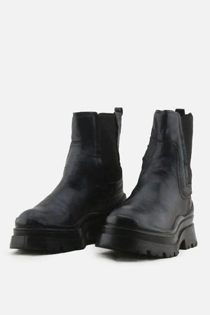 Stradivarius Stretchable Chelsea Ankle Boots | 100% Authentic Leather - sundaybazar