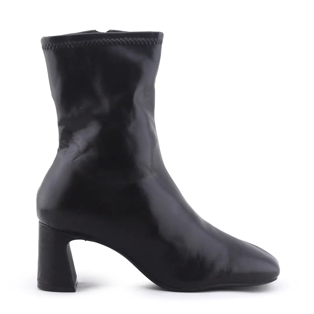 Pull & Bear Zipper Ankle Boot | 100% Authentic Leather