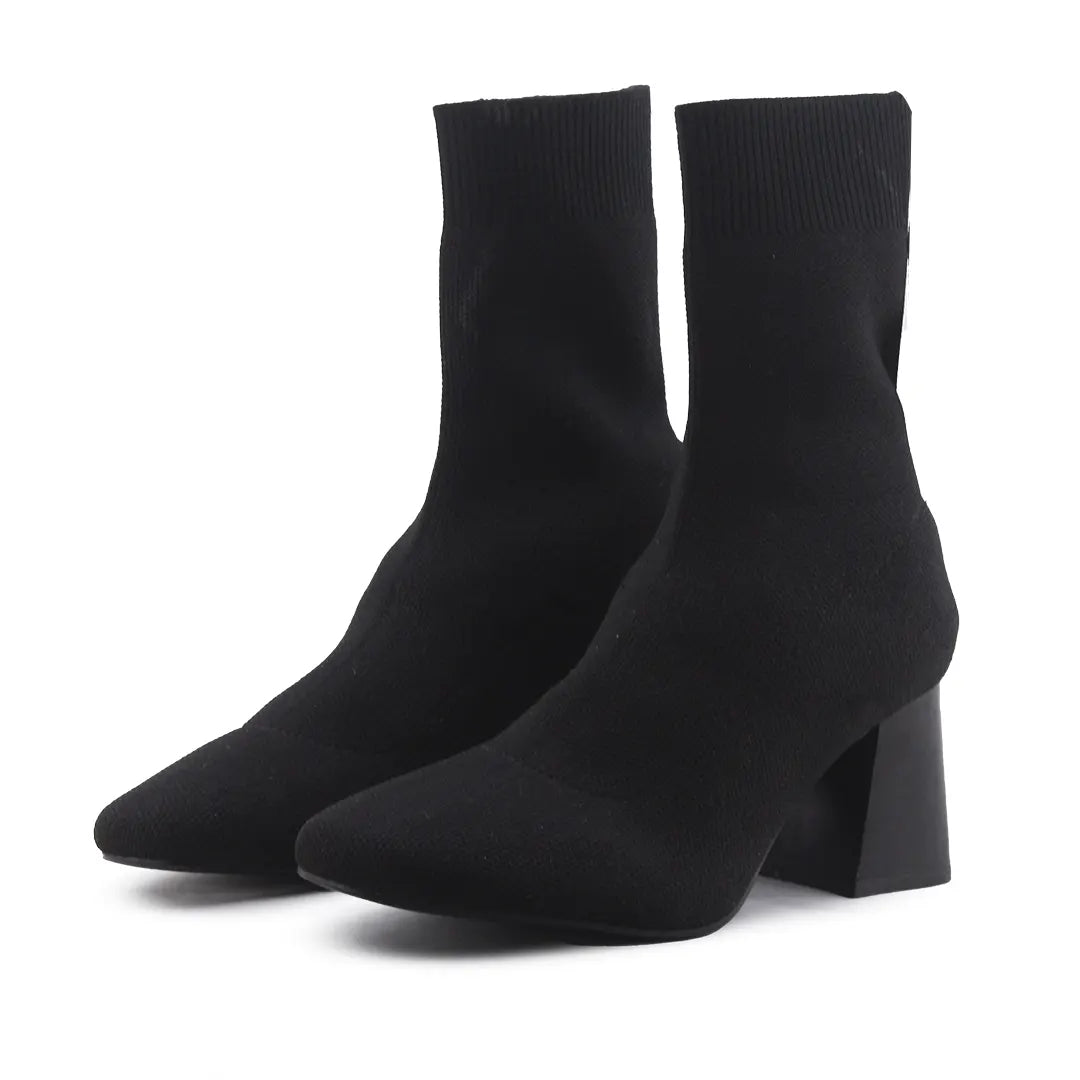 Lefties Sock Ankle Boot